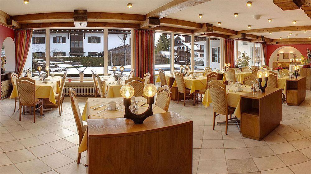 Rheinischer Hof 4*